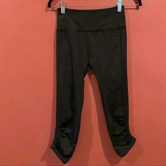 Lululemon Flow & Go leggings - Picture 1 of 8